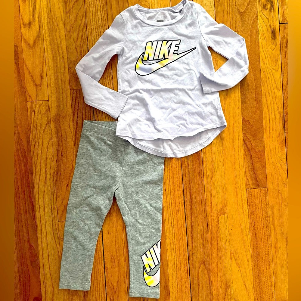 Toddler girl Nike 2pc set WORN ONCE!